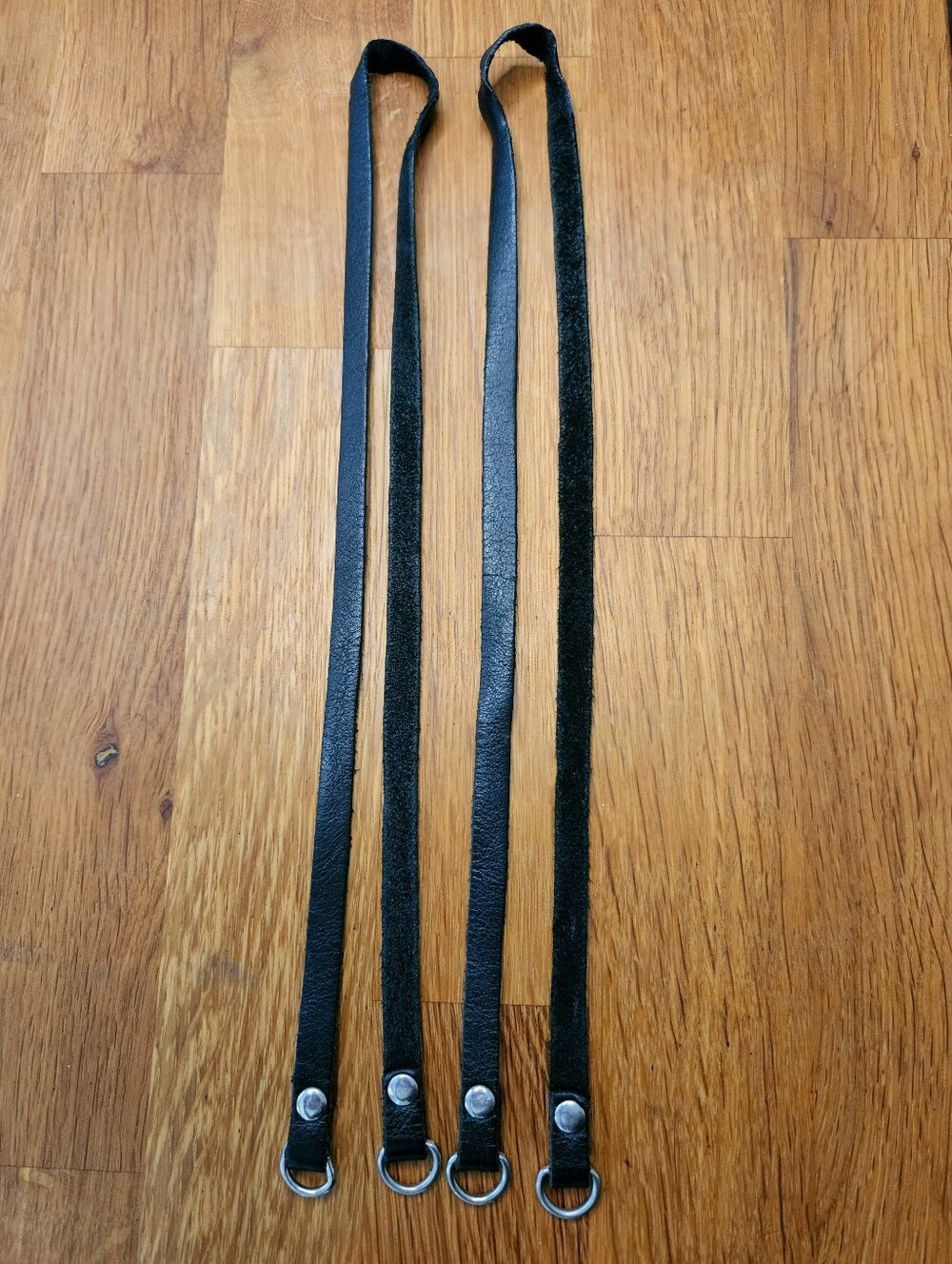 Rebecca Minkoff ✨ Genuine Leather Tassels / Zipper Pulls